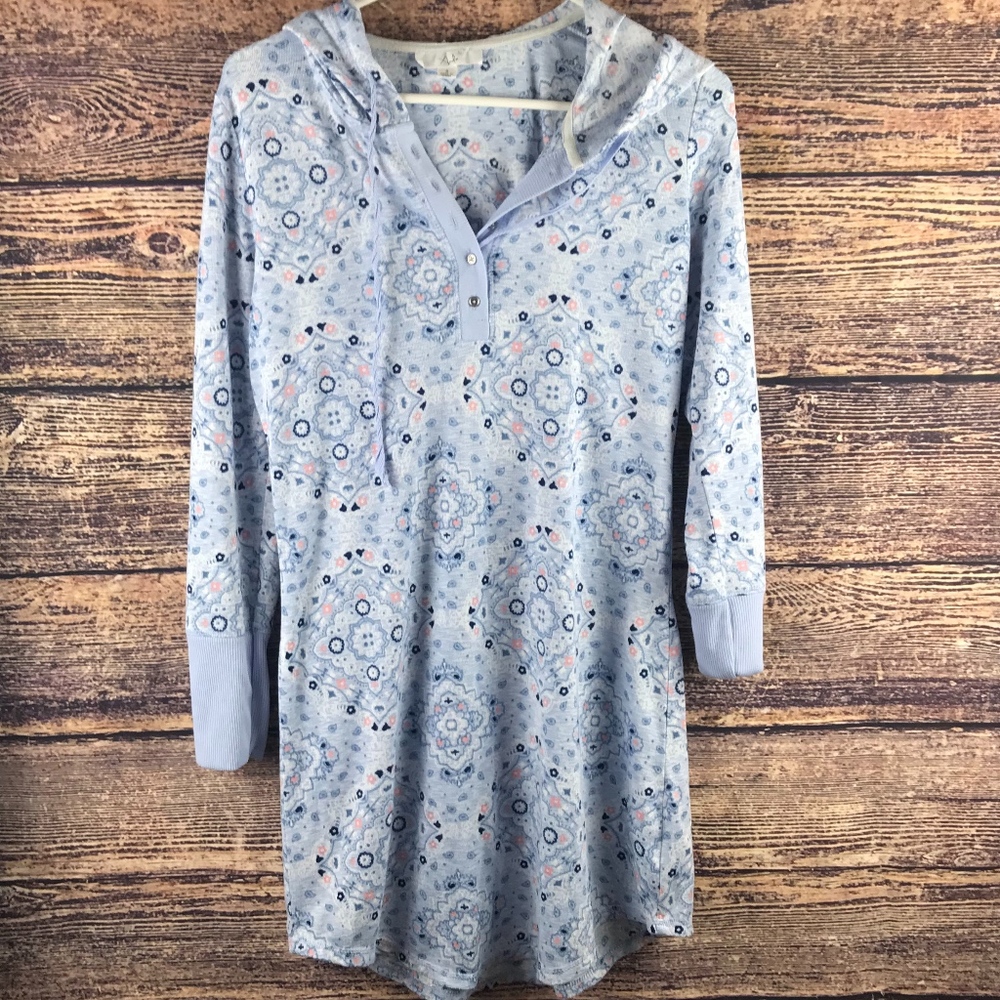 Women's Ande Small Printed Hoodie T-Shirt Top